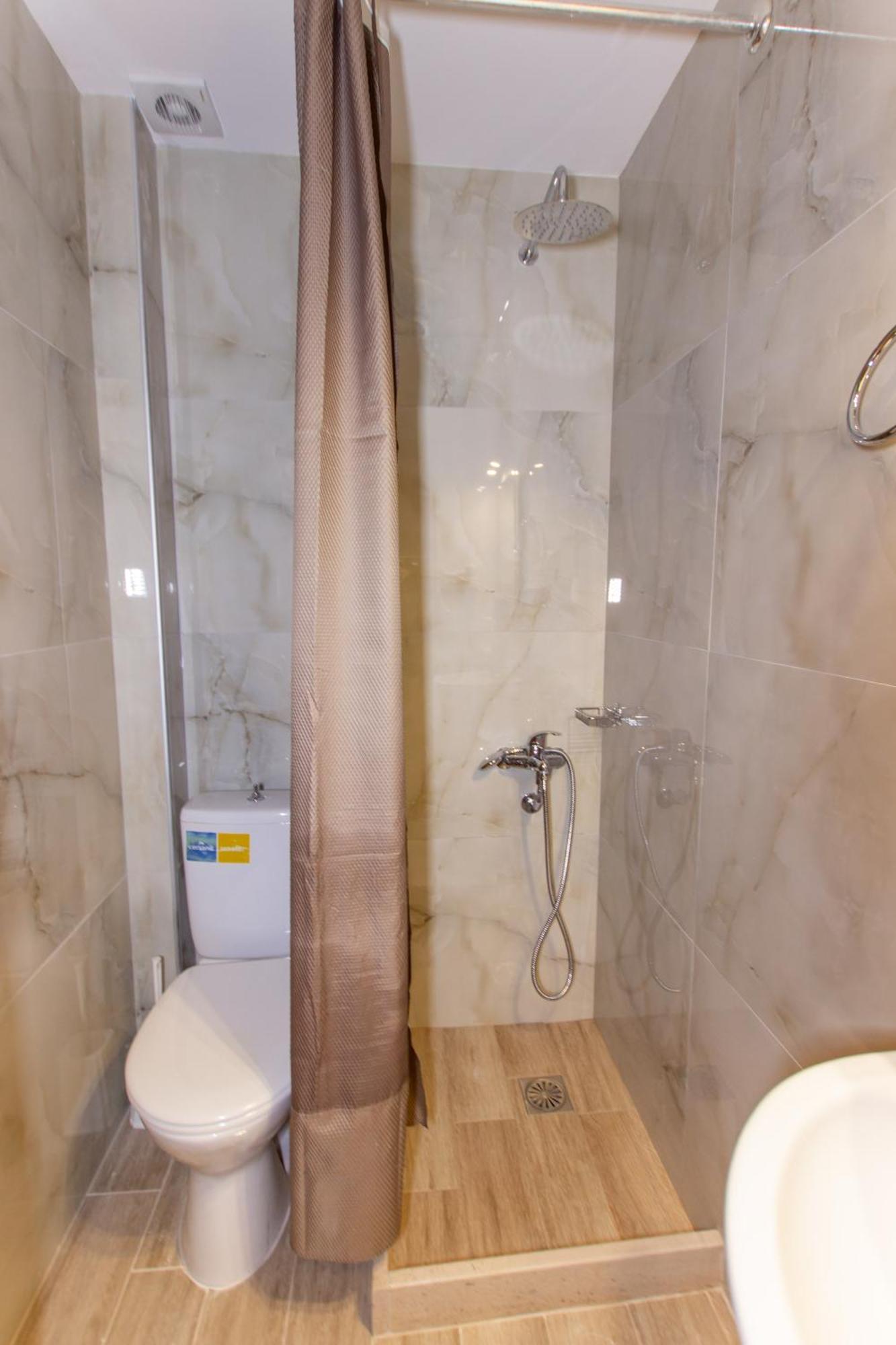 Athanasia Inn Неа-Врасна Екстер'єр фото